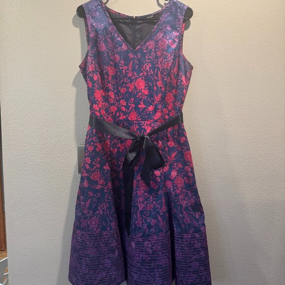 eshakti Dresses & Skirts - EShakti A-line Floral Cocktail Dress